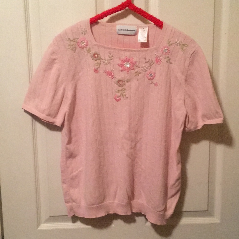 ALFRED DUNNER Sweater.